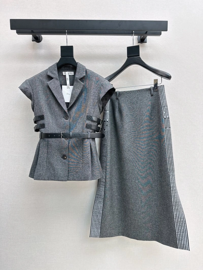 WeatherProof Christian Dior Dress Suits 113485