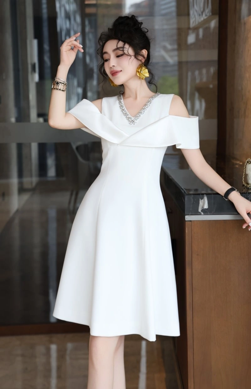Effortless Christian Dior Dress 113332