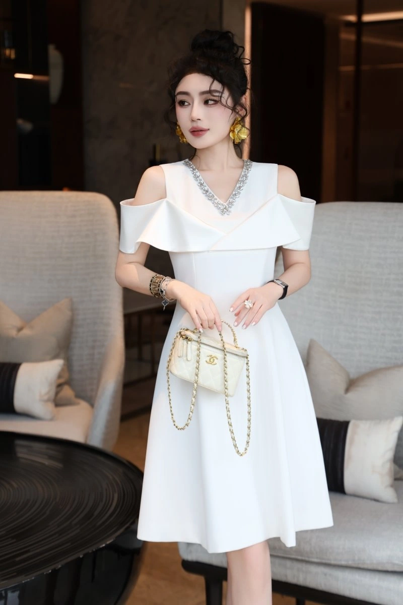 Effortless Christian Dior Dress 113332