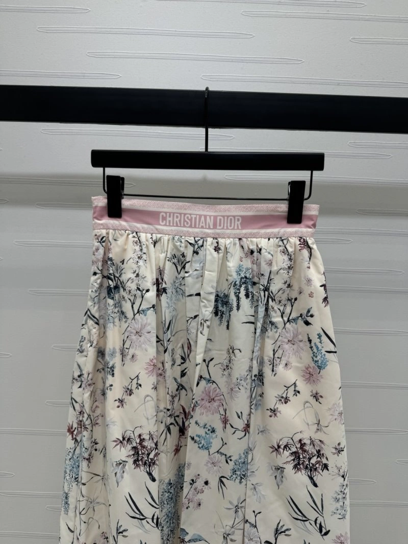 Practical Christian Dior Dress 113331