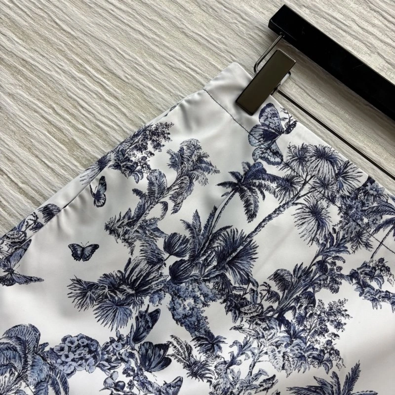 Resilient Christian Dior Dress 113346