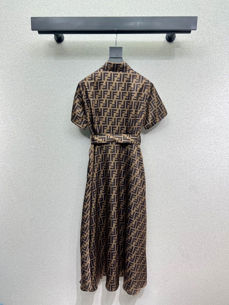 Sleek Christian Dior Dress 113285