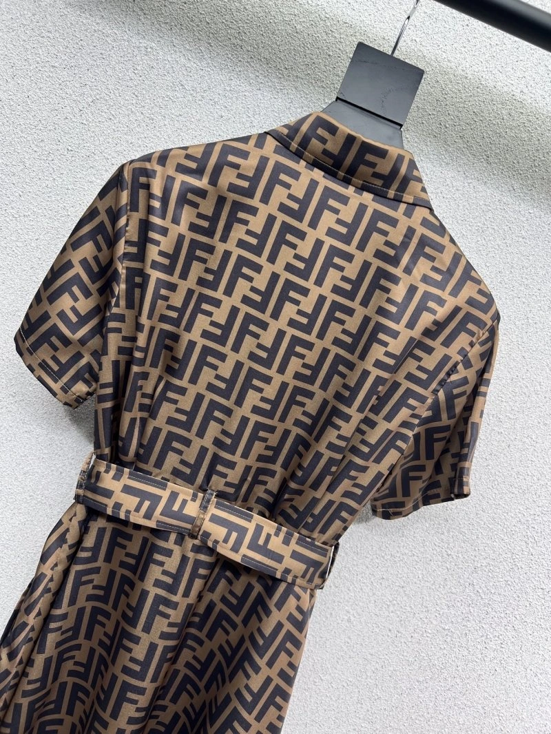 Sleek Christian Dior Dress 113285