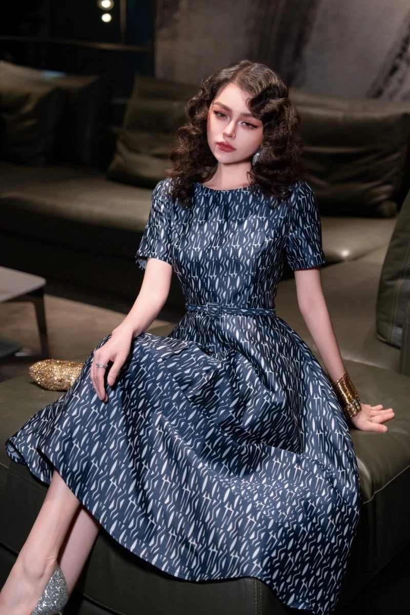 Effortless Christian Dior Dress 113316