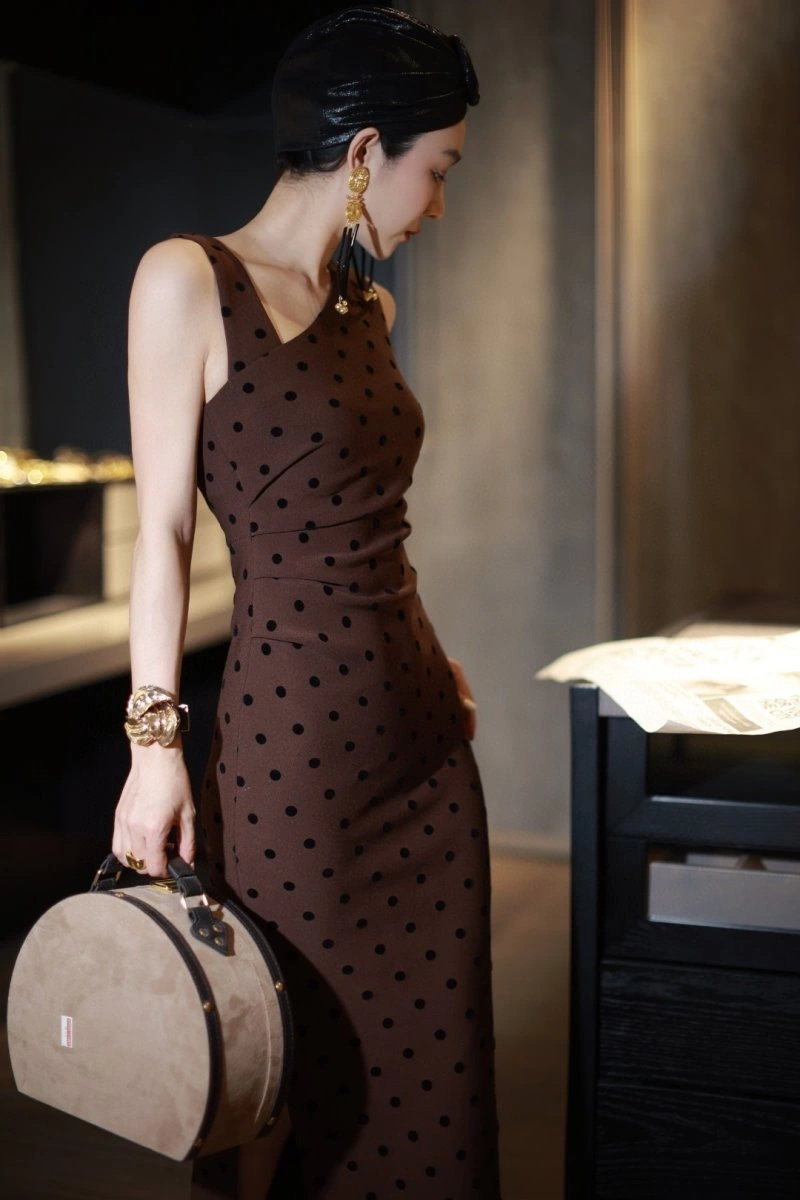 Attractive Christian Dior Dress 113313