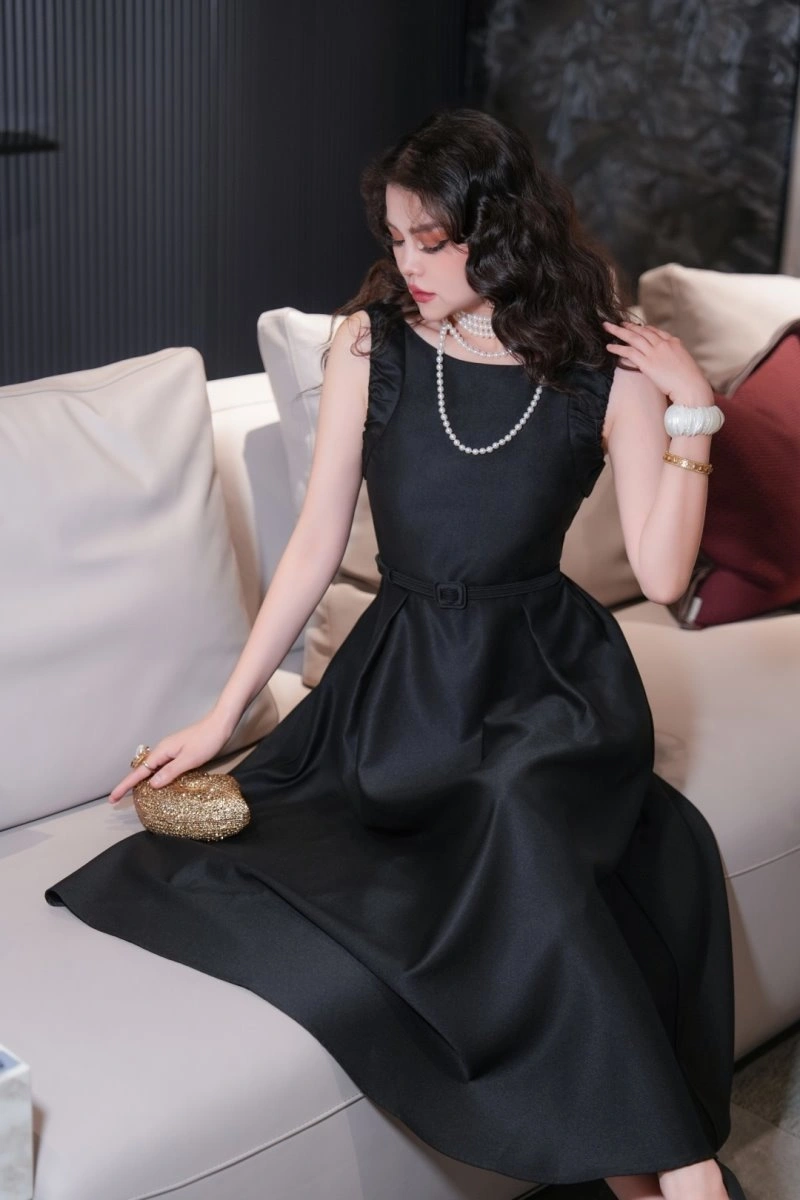 Functional Christian Dior Dress 113312