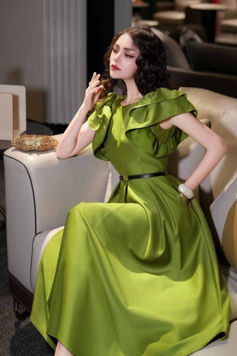 Attractive Christian Dior Dress 113288