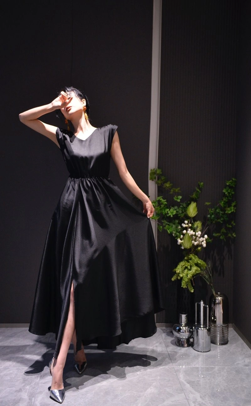 ComfortFit Christian Dior Dress 113280