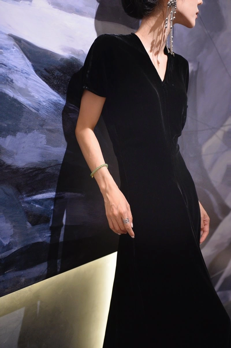 EyeCatching Christian Dior Dress 113275