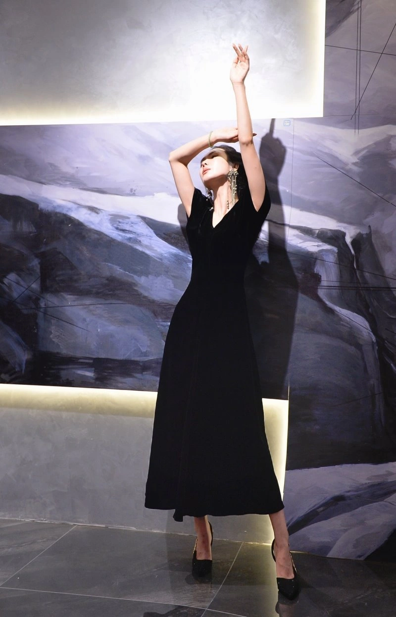 EyeCatching Christian Dior Dress 113275