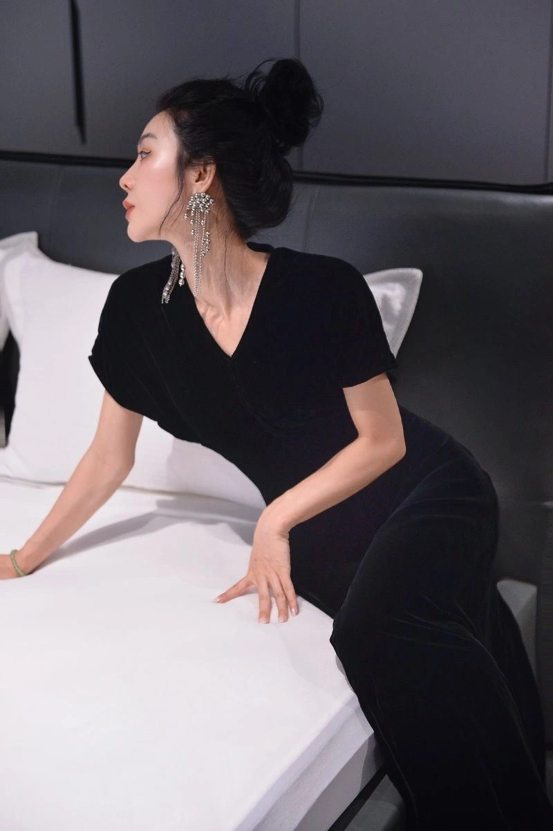 EyeCatching Christian Dior Dress 113275