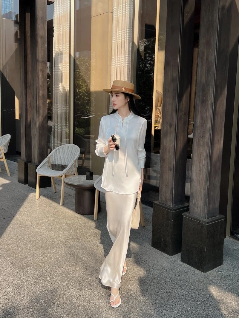 Effortless Christian Dior Dress 113268