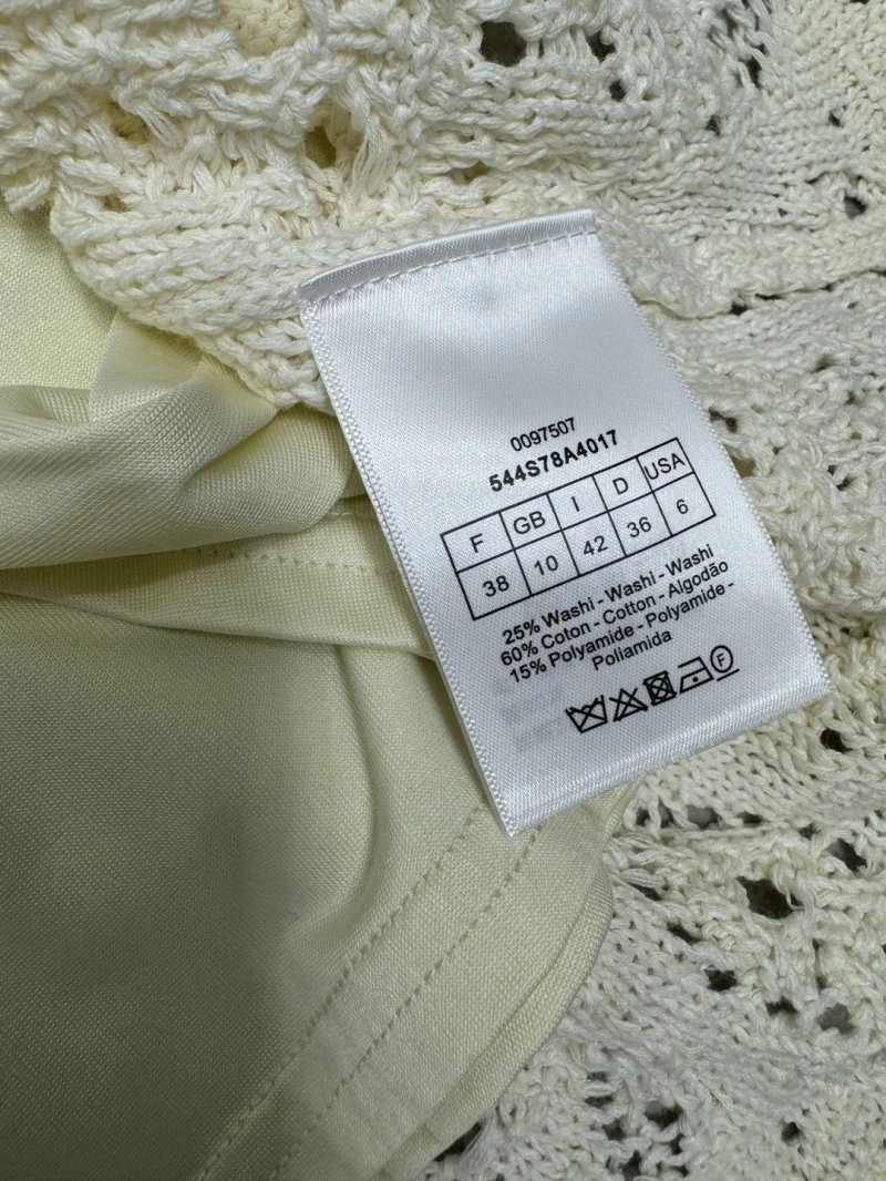 Sleek Christian Dior Dress 113225