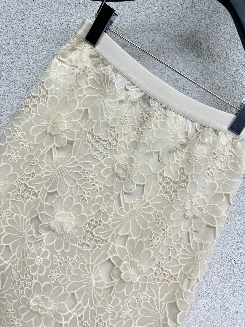 WellDesigned Christian Dior Dress 113227