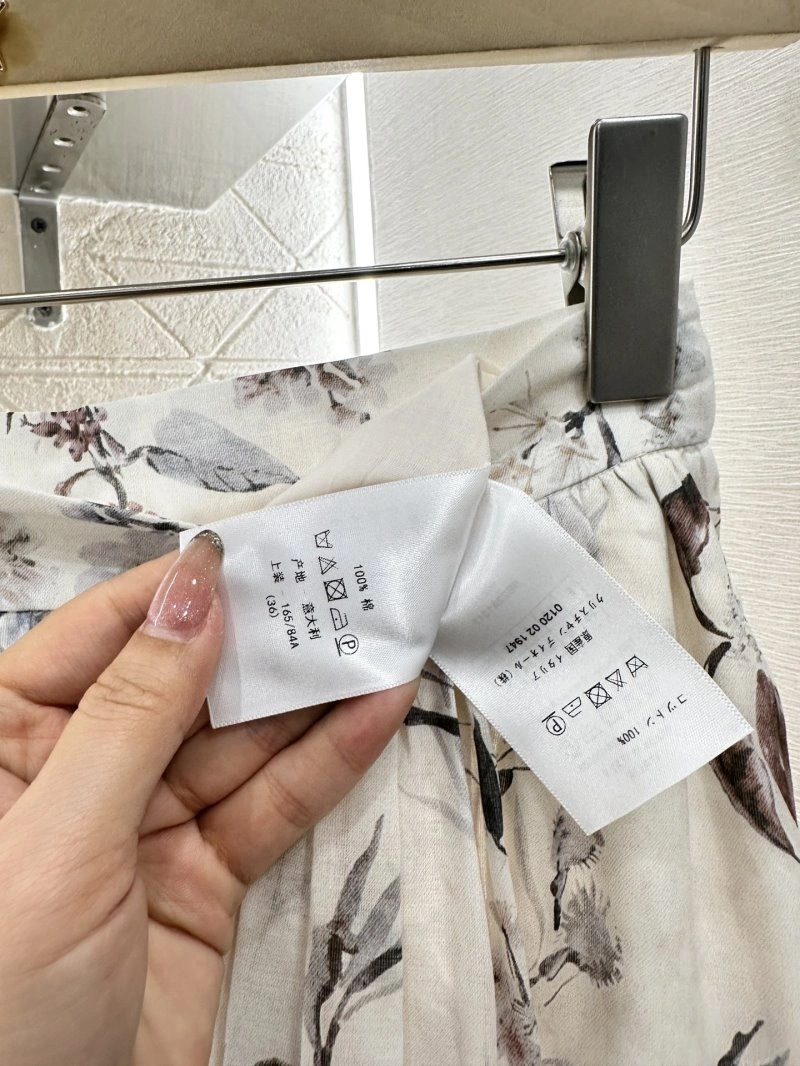 Flexible Christian Dior Dress 113166