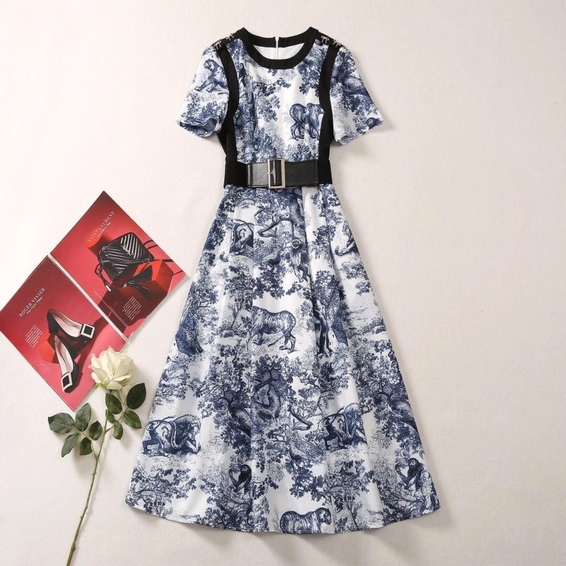 Trendsetting Christian Dior Dress 113164
