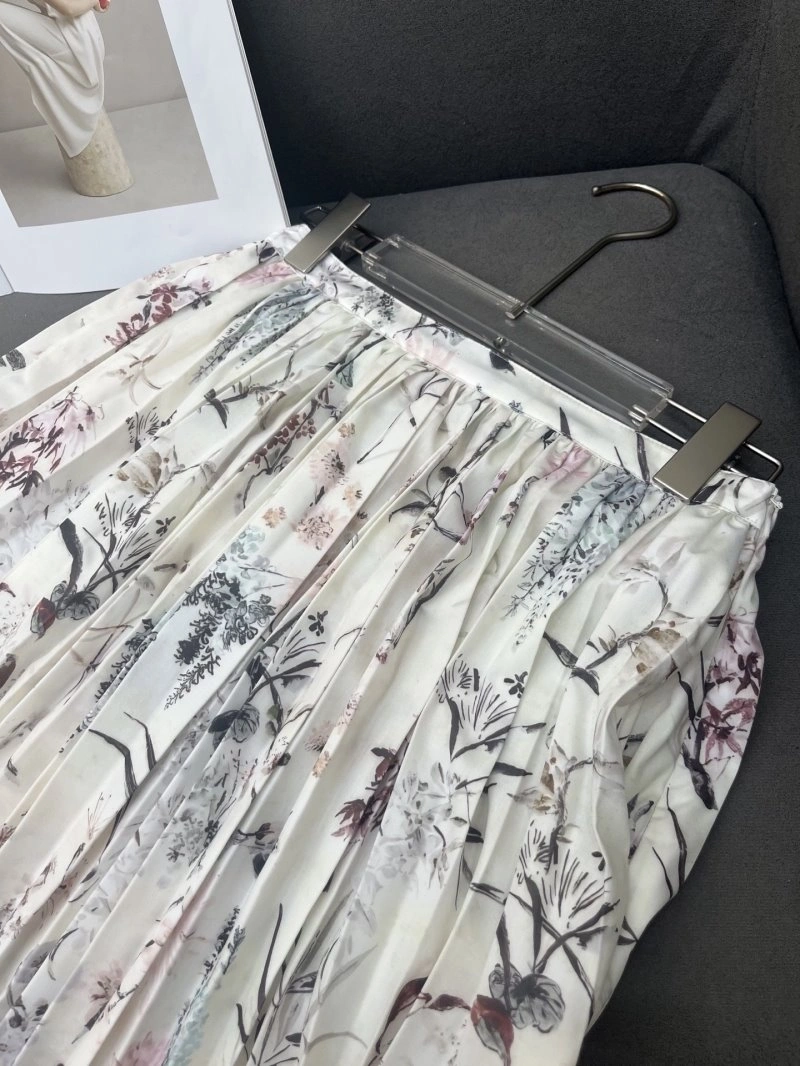 Cozy Christian Dior Dress 113156
