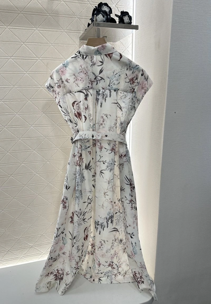 Minimalist Christian Dior Dress 113132