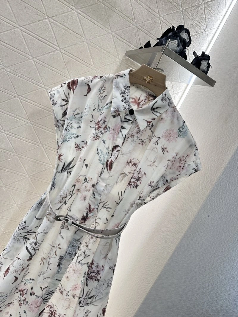 Minimalist Christian Dior Dress 113132