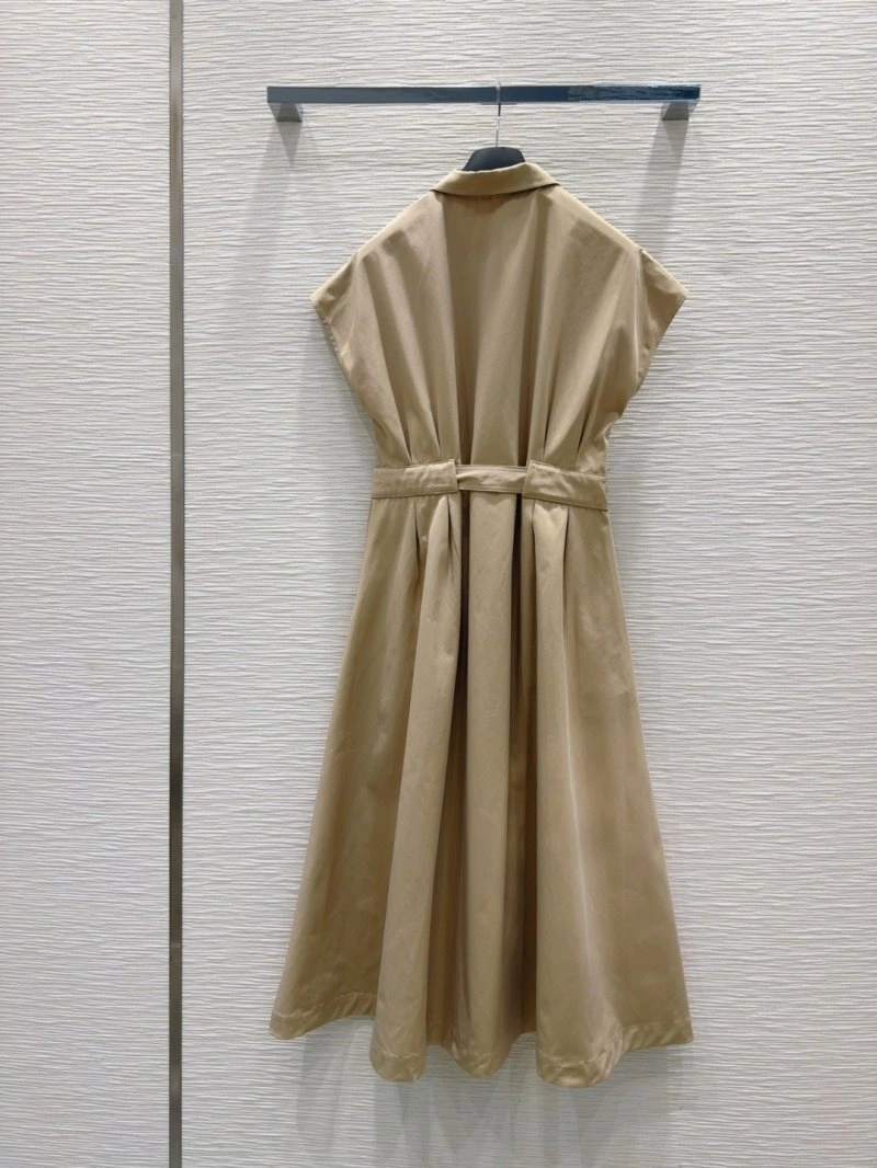 Elegant Christian Dior Dress 113153