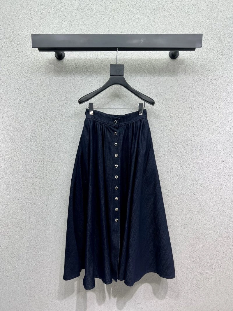 Sophisticated Christian Dior Dress 113082