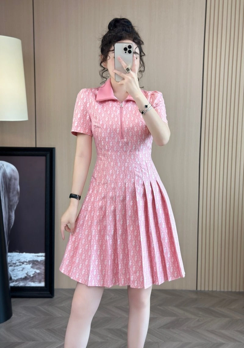 Practical Christian Dior Dress 114639