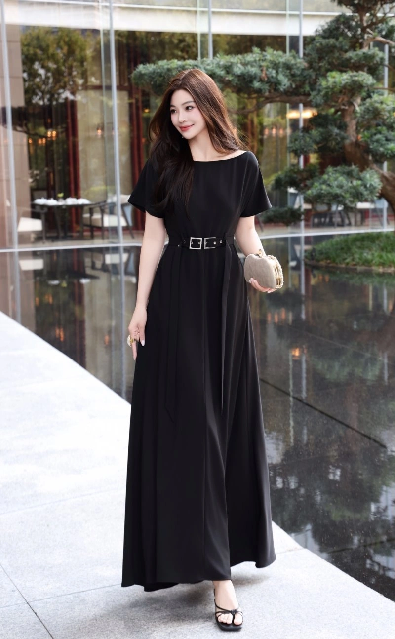 WrinkleFree Christian Dior Dress 114618