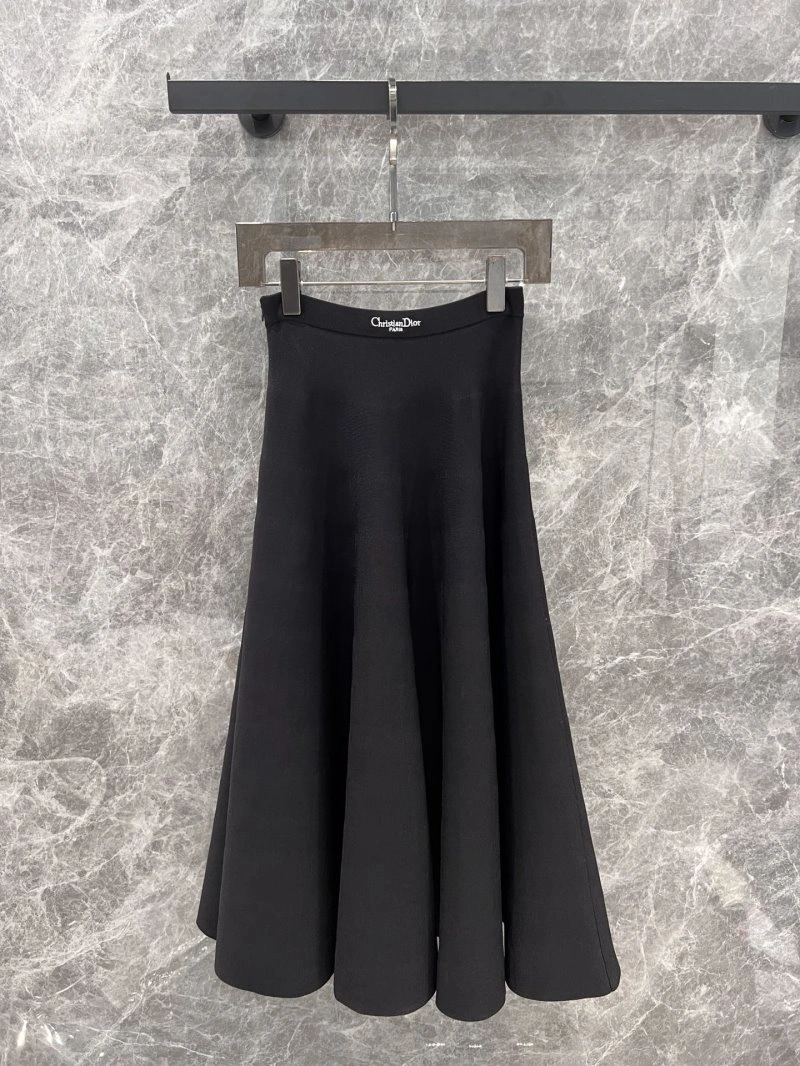 Supportive Christian Dior Dress 114528