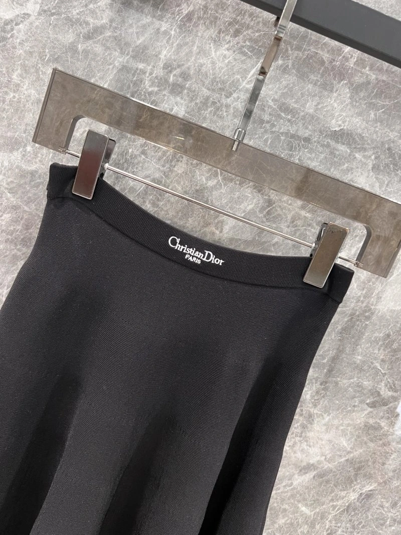 Supportive Christian Dior Dress 114528