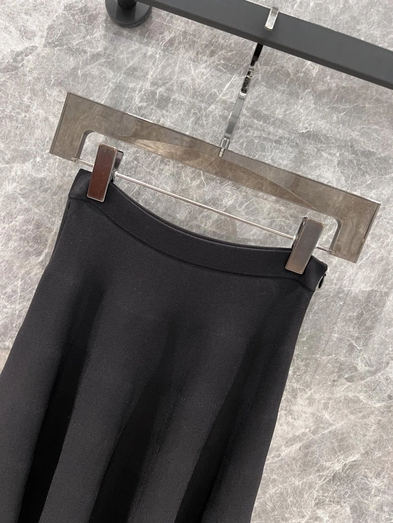 Supportive Christian Dior Dress 114528
