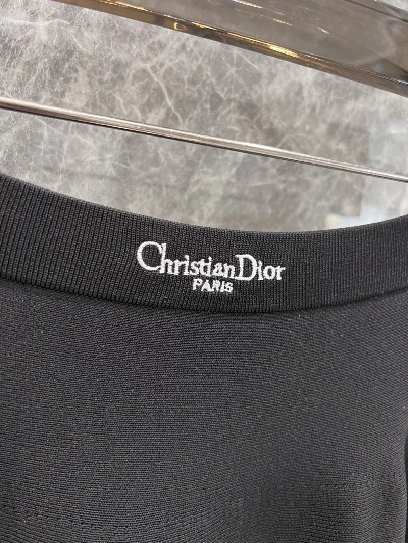 Supportive Christian Dior Dress 114528