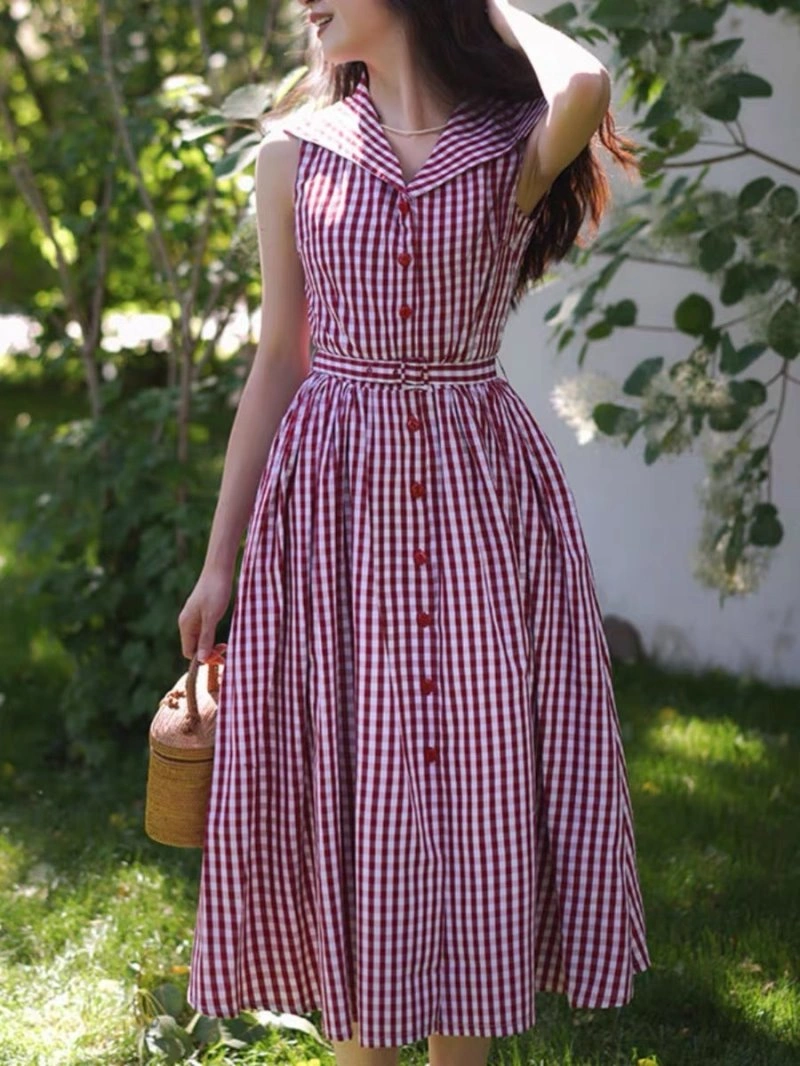 MoistureWicking Christian Dior Dress 114525