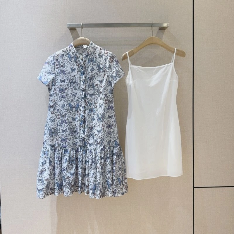 Effortless Christian Dior Dress 114523