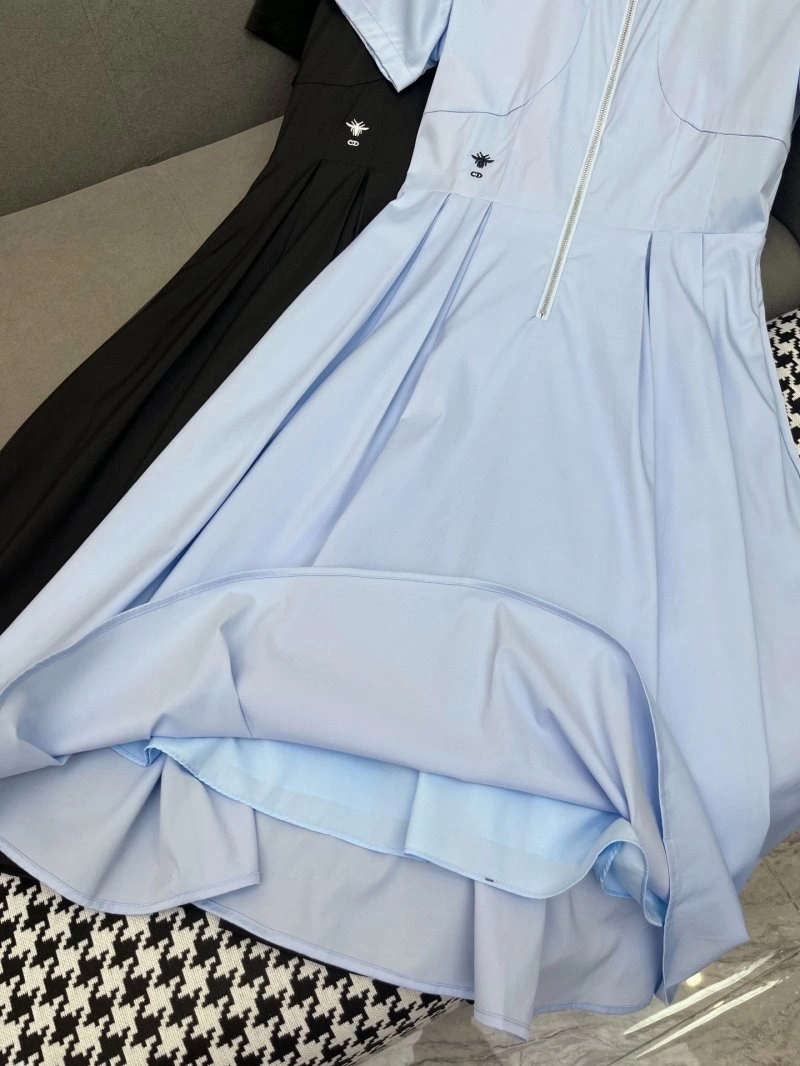 Trendsetting Christian Dior Dress 114516