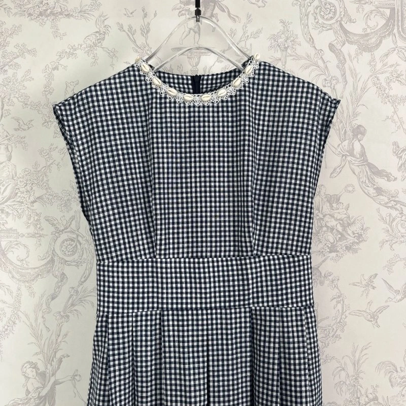 WellDesigned Christian Dior Dress 114515