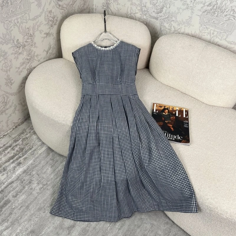 WellDesigned Christian Dior Dress 114515