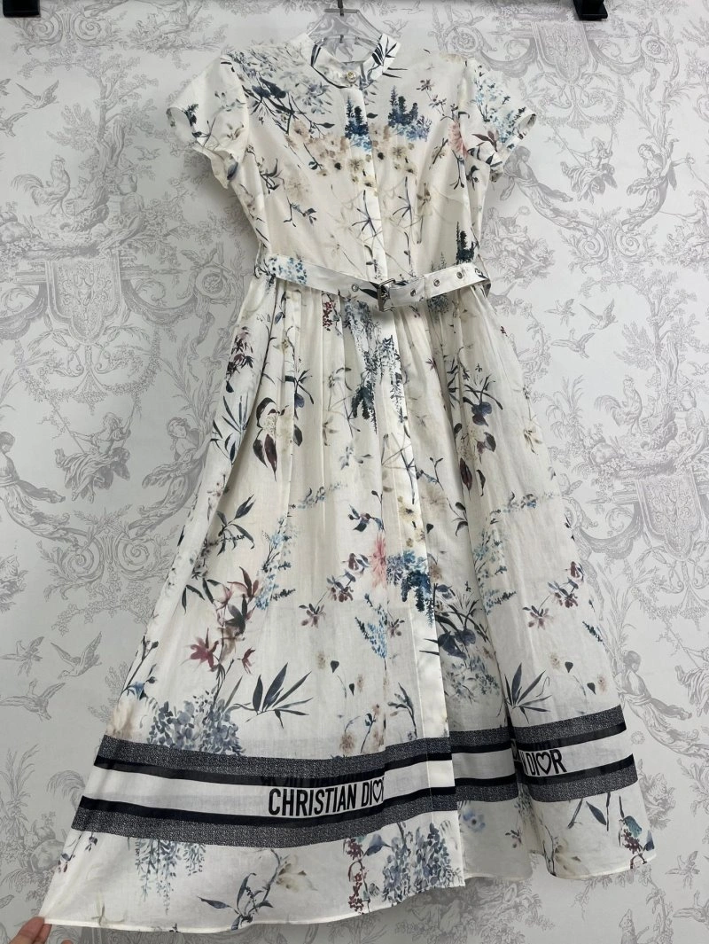 Trendsetting Christian Dior Dress 114501
