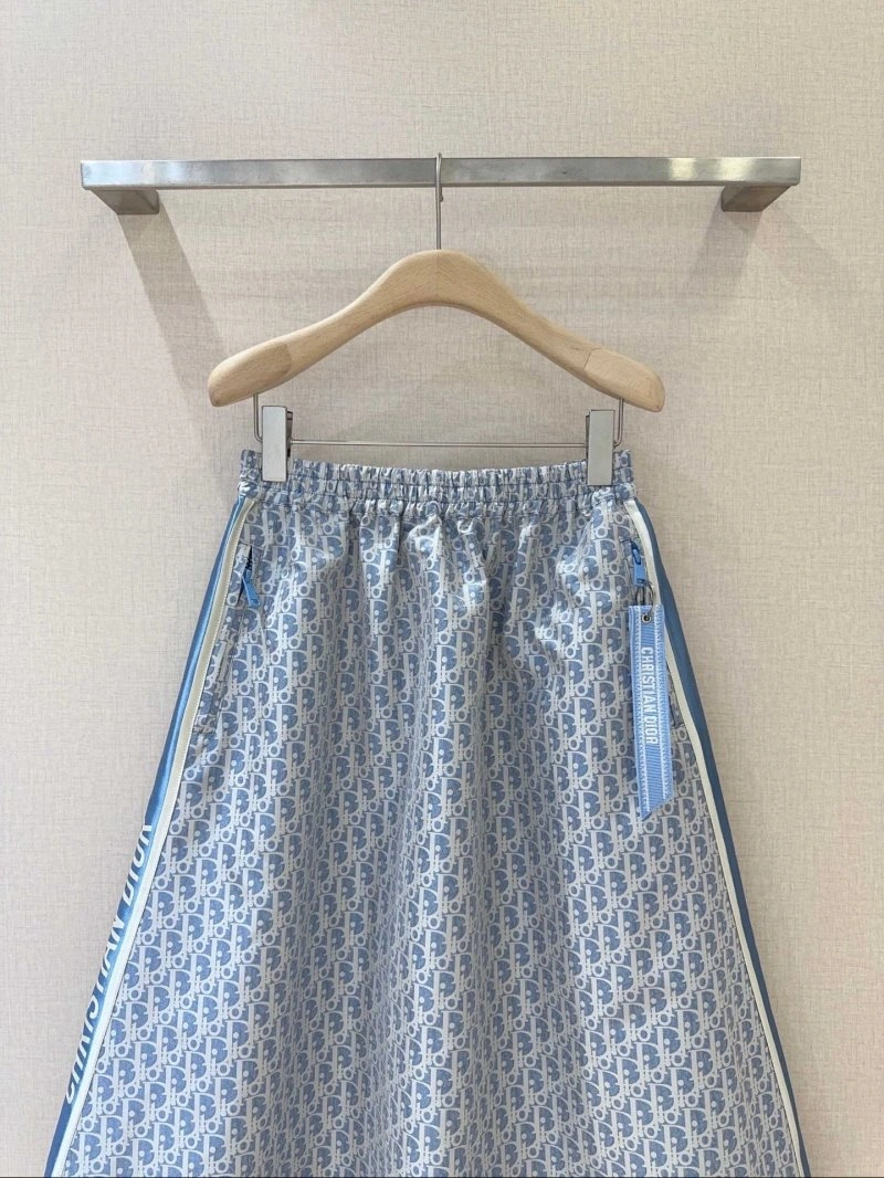 EyeCatching Christian Dior Dress 114517