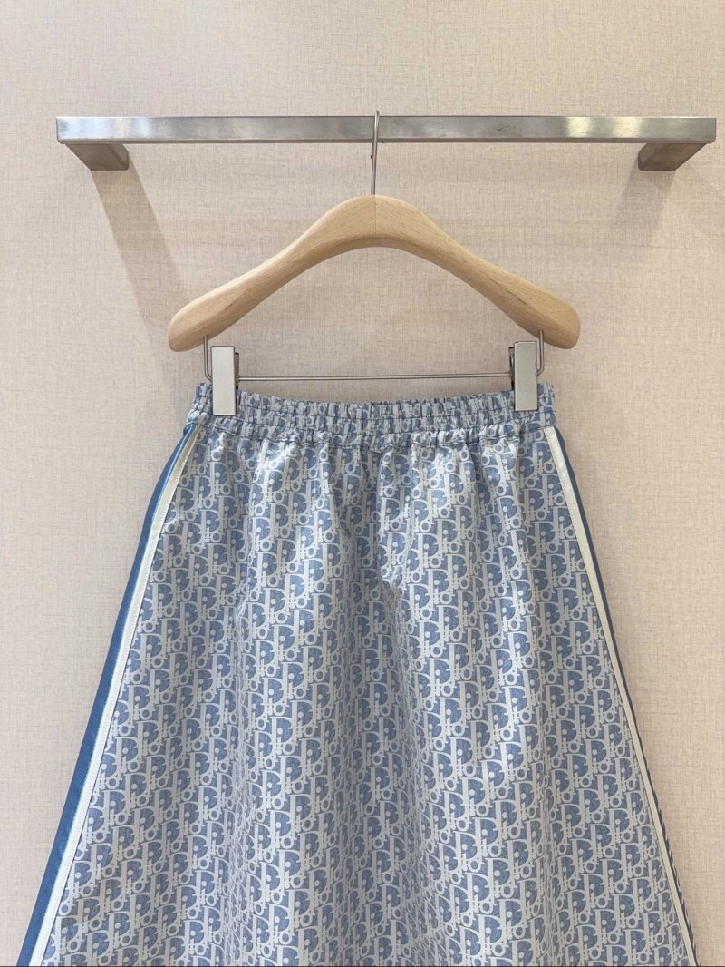 EyeCatching Christian Dior Dress 114517