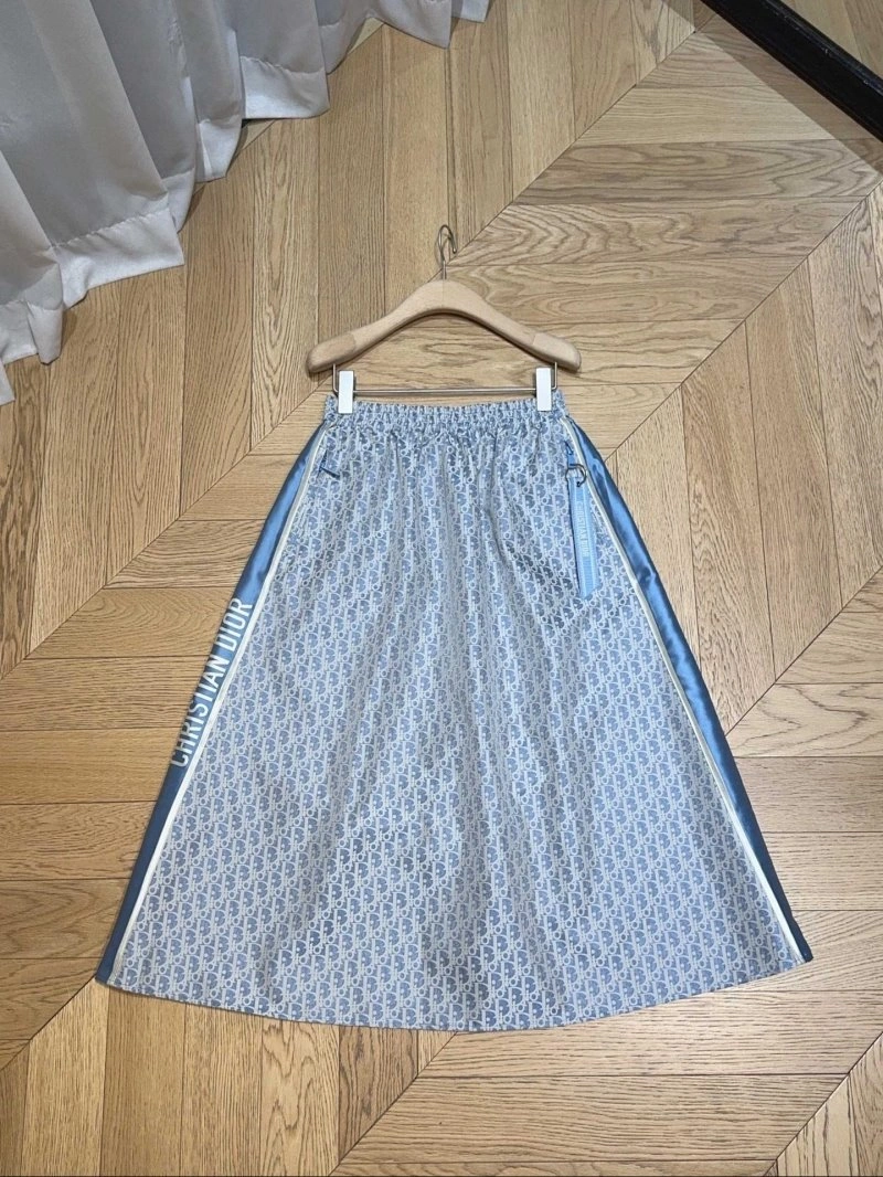 EyeCatching Christian Dior Dress 114517