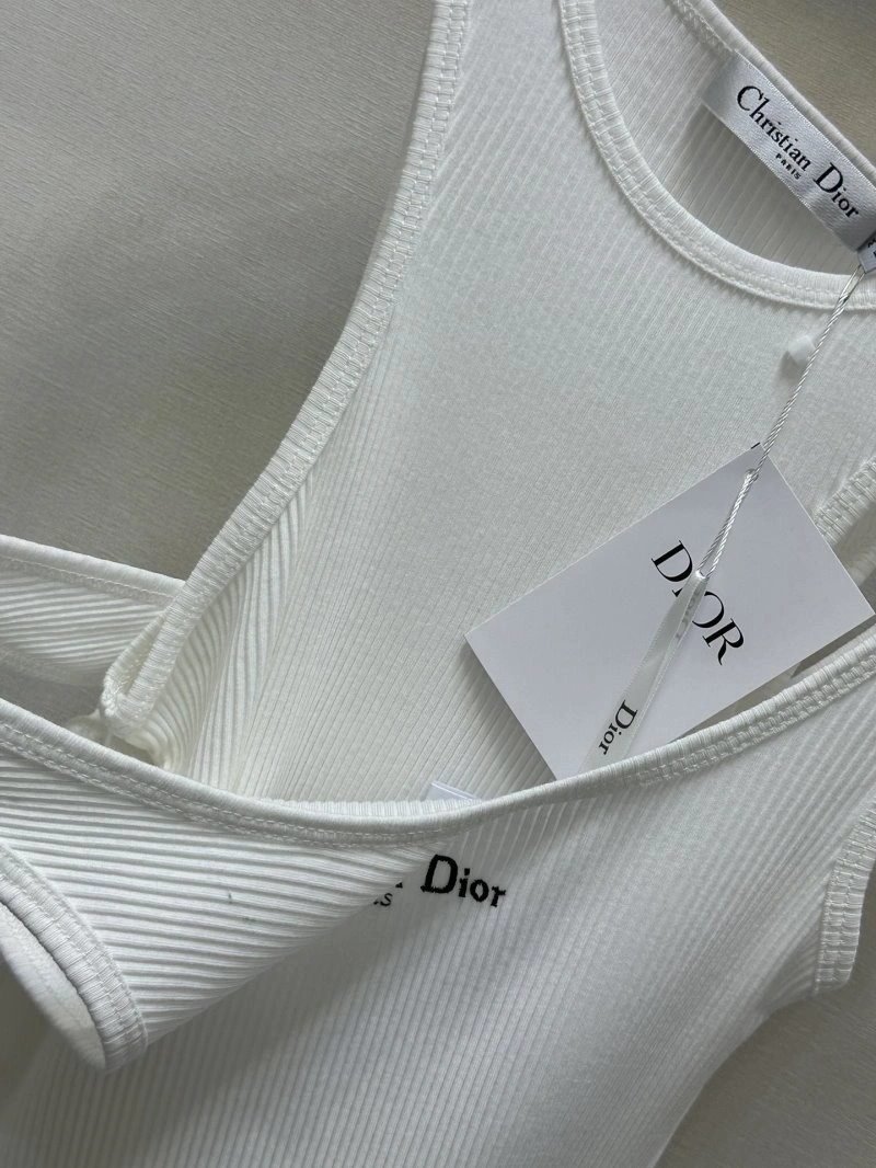 Sleek Christian Dior Dress 112593