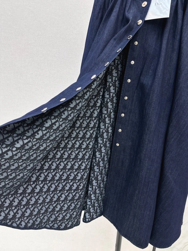 Comfortable Christian Dior Dress 112545