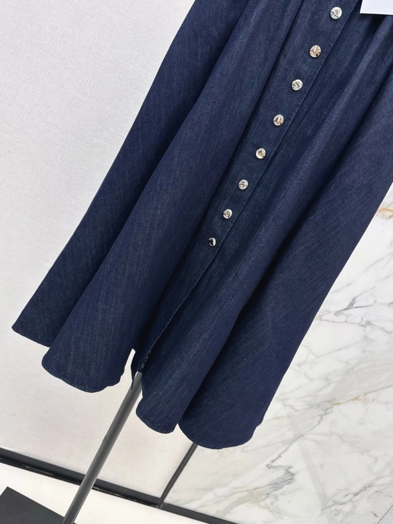 Comfortable Christian Dior Dress 112545