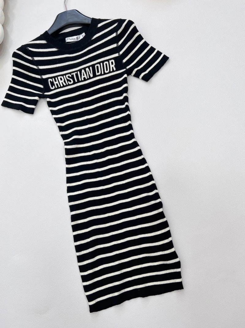 Comfortable Christian Dior Dress 112566