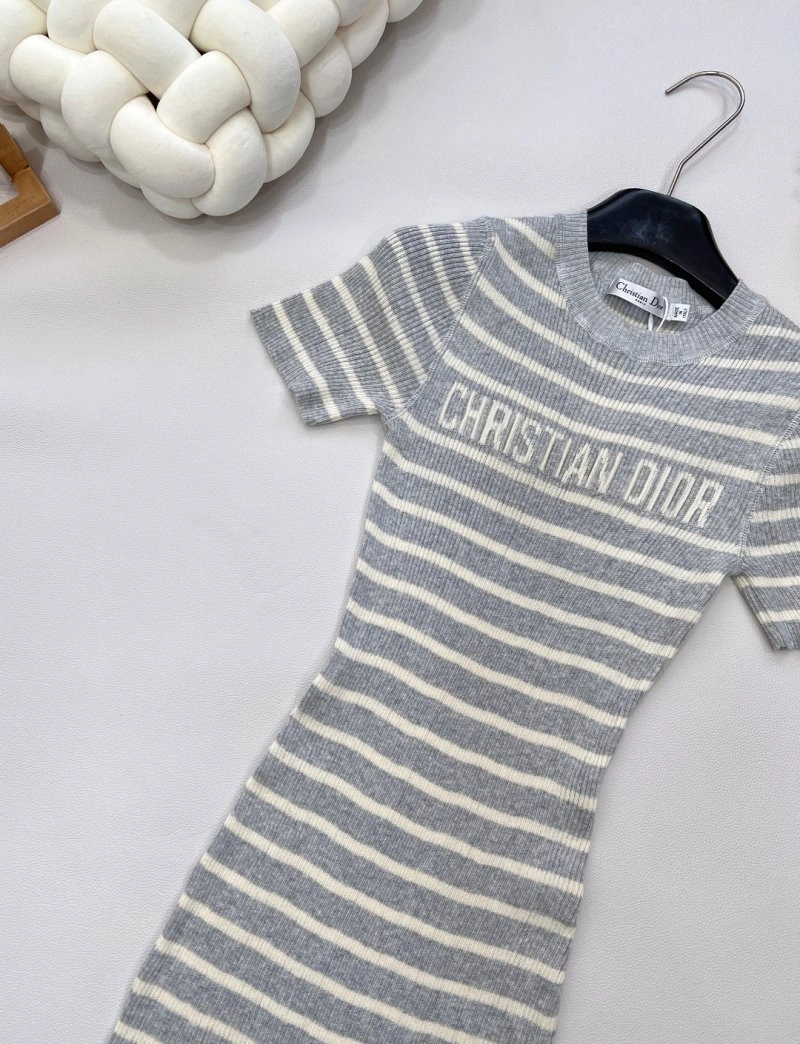 Attractive Christian Dior Dress 112536