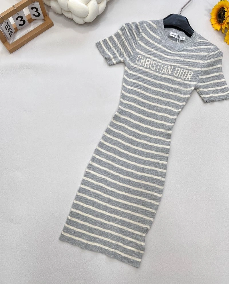 Attractive Christian Dior Dress 112536