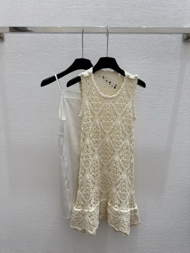 Stylish Christian Dior Dress 112519