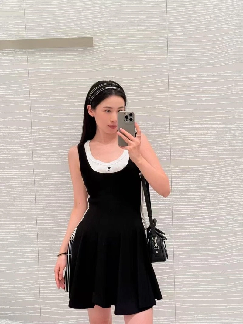 Christian Dior Dress Stylish 112467