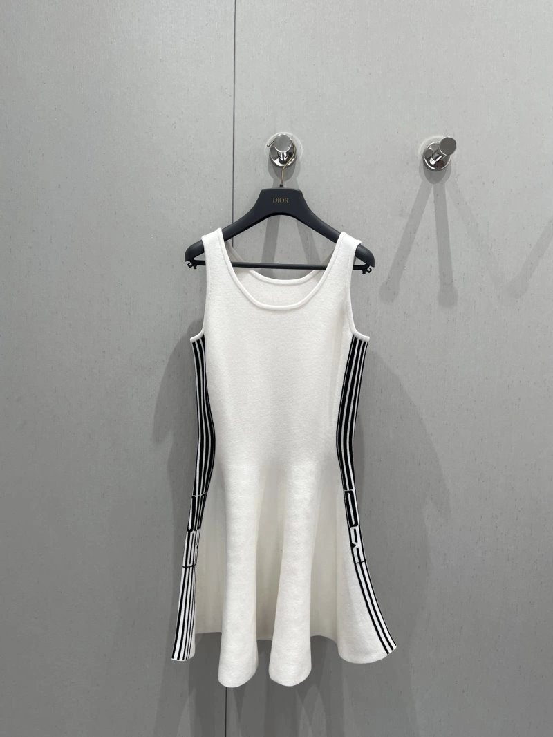 Chic Christian Dior Dress 112478