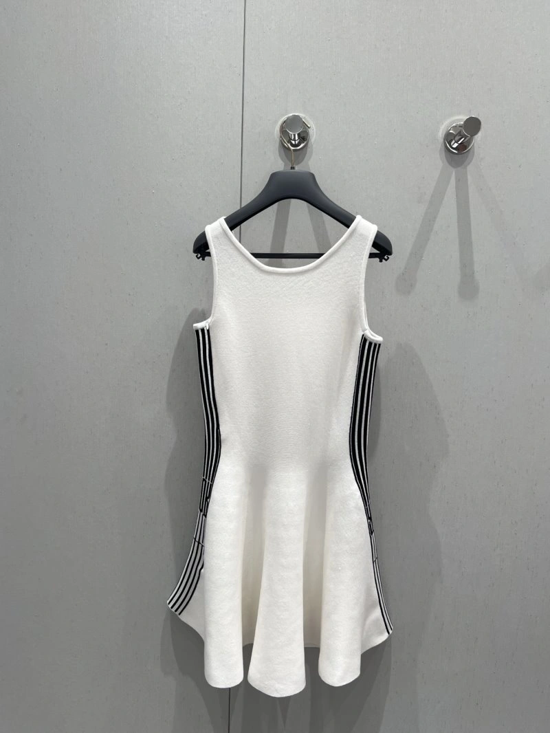 Chic Christian Dior Dress 112478